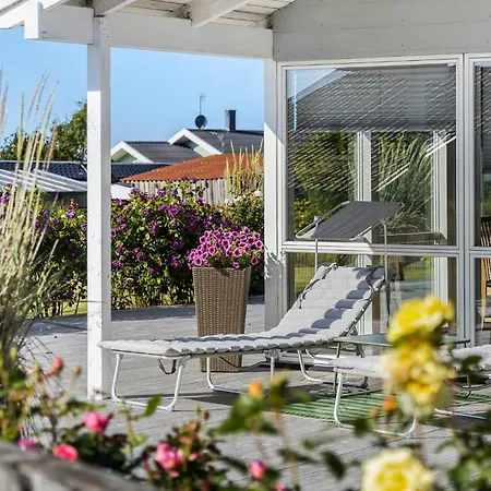 3 Bedroom Amazing In Brenderup Fyn Casa vacanze Skovs-Hojrup